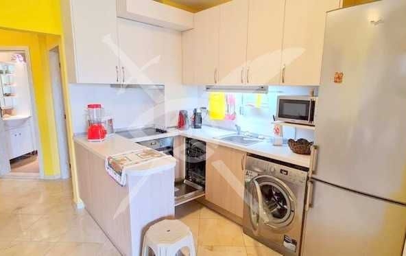 Тристаен апартамент в Поморие - 95 кв.м за 1237 €/кв.м - Снимка #1