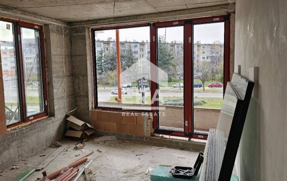 Офис в Варна, Бриз - 144 кв.м за 1971 €/кв.м - Снимка #1