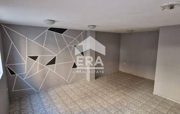 Офис в Варна, Гръцка махала - 30 кв.м за 3000 €/кв.м - Снимка #1