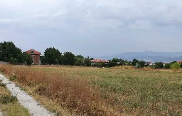 Парцел в Пловдив, Коматево - 7614 кв.м за 31 €/кв.м - Снимка #1