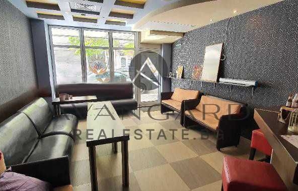 Магазин в Пловдив, Център - 93 кв.м за 1371 €/кв.м - Снимка #1
