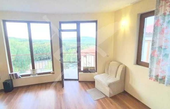 Къща в Приморско - 270 кв.м за 472 €/кв.м - Снимка #1