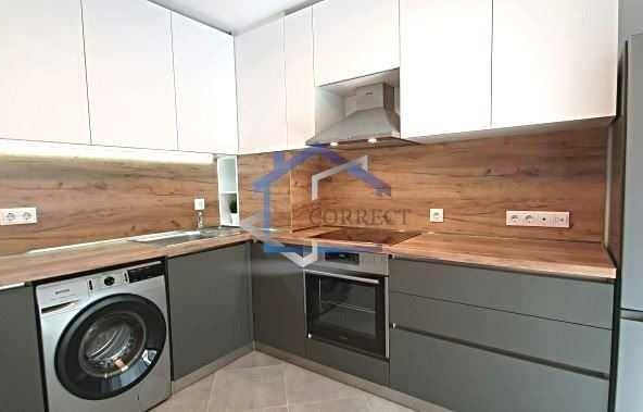 Дава се под наем Тристаен апартамент в Варна, ВИНС - 80 кв.м за 663 € - Снимка #1