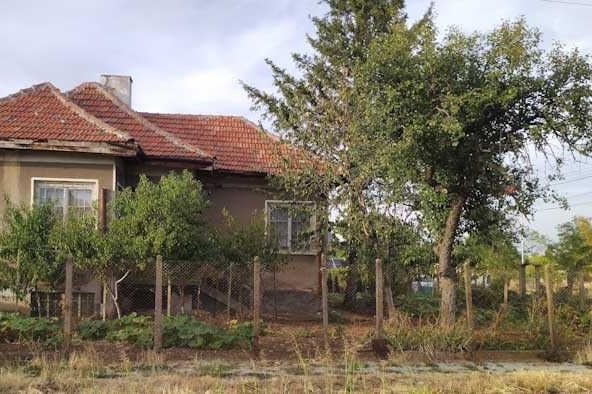 Къща в Бяла Слатина - 95 кв.м за 456 €/кв.м - Снимка #1