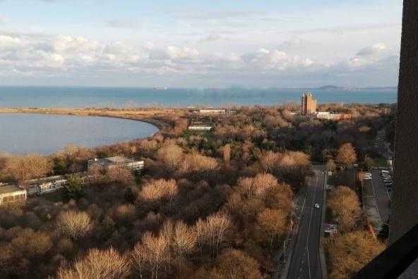 Дава се под наем Двустаен апартамент в Бургас, Зорница - 62 кв.м за 648.21 € - Снимка #1