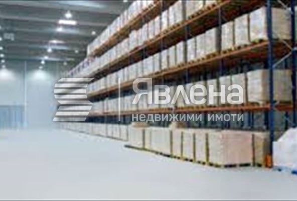 Дава се под наем Склад в Варна, Островна промишлена зона - 565 кв.м за 2300 € - Снимка #1