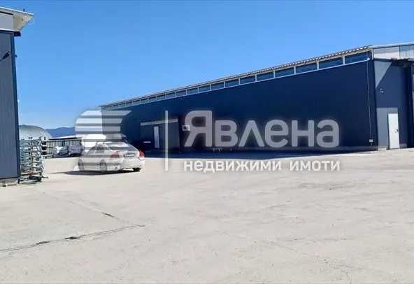 Склад в София, Център - 988 кв.м за 1187 €/кв.м - Снимка #1