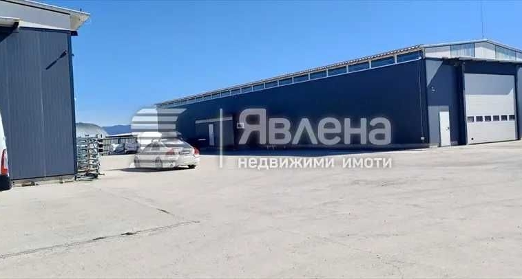 Склад в София, Център - 988 кв.м за 1187 €/кв.м - Снимка #1