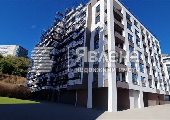 Тристаен апартамент в София, Дружба 2 - 123 кв.м за 1743 €/кв.м - Снимка #1