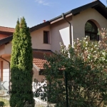 Дава се под наем Къща в с. Панчарево, Област София-град - 280 кв.м за 1650 € - Снимка #1