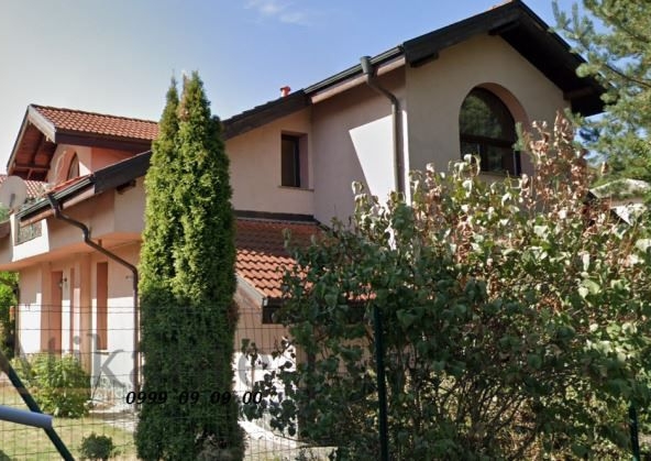 Дава се под наем Къща в с. Панчарево, Област София-град - 280 кв.м за 1650 € - Снимка #1