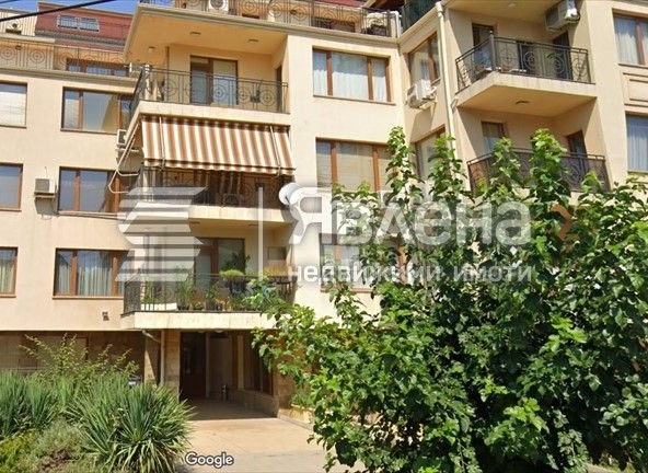 Тристаен апартамент в София, Витоша - 92 кв.м за 1740 €/кв.м - Снимка #1