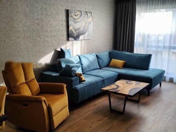 Дава се под наем Двустаен апартамент в София, Витоша - 78 кв.м за 770 € - Снимка #1