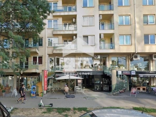 Дава се под наем Магазин в София, Иван Вазов - 30 кв.м за 1500 € - Снимка #1