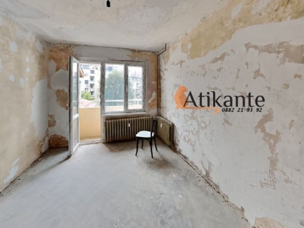 Двустаен апартамент в София, Център - 80 кв.м за 3500 €/кв.м - Снимка #1