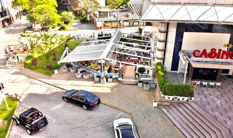 Дава се под наем Заведение в Пловдив, Кършияка - 648 кв.м за 3927 € - Снимка #1
