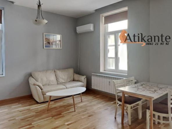 Дава се под наем Четиристаен апартамент в София, Център - 136 кв.м за 1173 € - Снимка #1