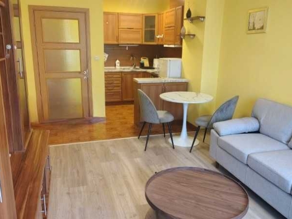 Дава се под наем Двустаен апартамент в София, Младост 4 - 58 кв.м за 647.19 € - Снимка #1
