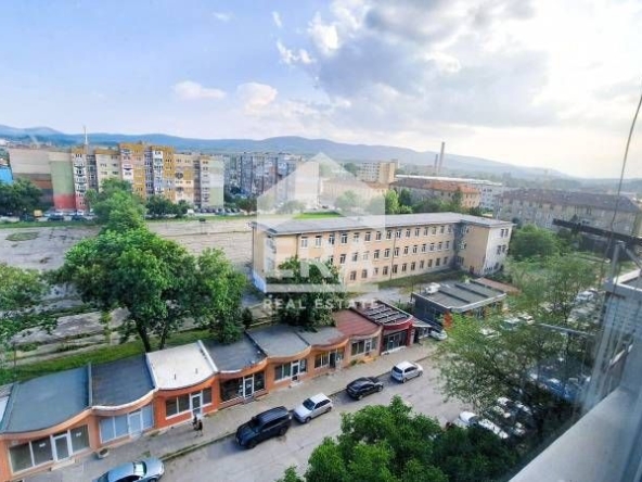 Двустаен апартамент в Перник, Мошино - 46 кв.м за 1279 €/кв.м - Снимка #1