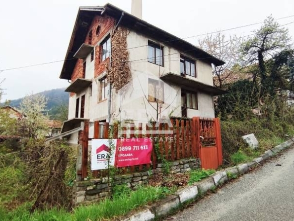 Къща в Сапарева баня - 270 кв.м за 926 €/кв.м - Снимка #1