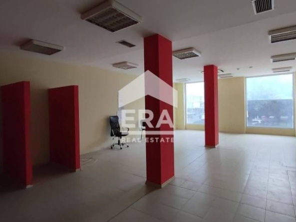 Магазин в Варна, Възраждане 1 - 93 кв.м за 1000 €/кв.м - Снимка #1