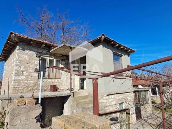 Къща в с. Генерал Кантарджиево, Област Варна - 118 кв.м за 831 €/кв.м - Снимка #1