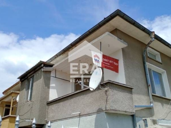 Етаж от къща в Поморие - 60 кв.м за 1417 €/кв.м - Снимка #1