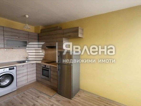 Двустаен апартамент в Варна, Трошево - 57 кв.м за 2176 €/кв.м - Снимка #1
