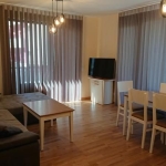 Дава се под наем Тристаен апартамент в София, Център - 101 кв.м за 889 € - Снимка #1