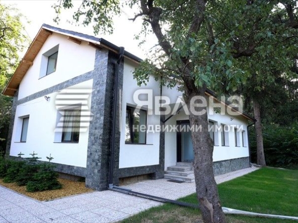 Къща в с. Драгичево, Област Перник - 320 кв.м за 1594 €/кв.м - Снимка #1