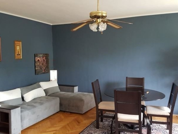 Двустаен апартамент в София, Център - 80 кв.м за 3300 €/кв.м - Снимка #1