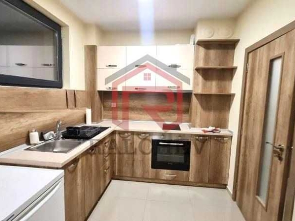 Дава се под наем Двустаен апартамент в Варна, Бриз - 55 кв.м за 433.5 € - Снимка #1