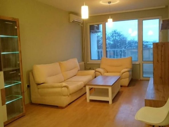 Дава се под наем Двустаен апартамент в София, Лагера - 75 кв.м за 549 € - Снимка #1