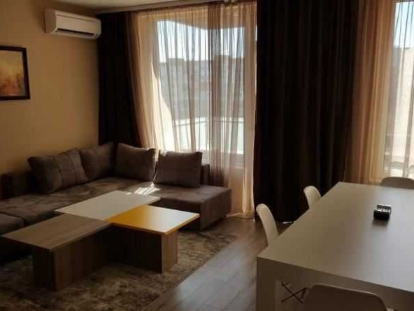 Дава се под наем Двустаен апартамент в Пловдив, Кършияка - 80 кв.м за 323.85 € - Снимка #1