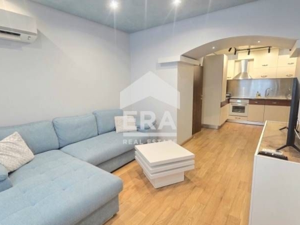 Четиристаен апартамент в Варна, Гръцка махала - 117 кв.м за 7 €/кв.м - Снимка #1