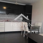 Дава се под наем Тристаен апартамент в Варна, Колхозен пазар - 80 кв.м за 433.5 € - Снимка #1