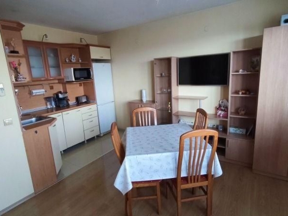 Дава се под наем Двустаен апартамент в Варна, Генералите - 50 кв.м за 418.71 € - Снимка #1