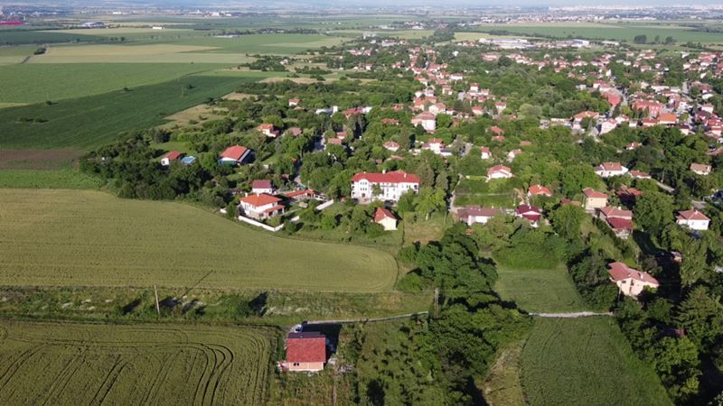 Парцел в с. Пролеша, Област София-област - 2041 кв.м за 98 €/кв.м - Снимка #1