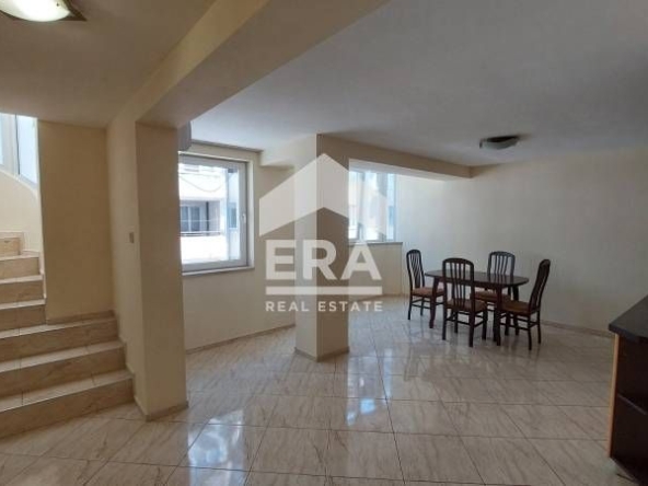 Тристаен апартамент в Варна, Лятно кино Тракия - 122 кв.м за 907 €/кв.м - Снимка #1