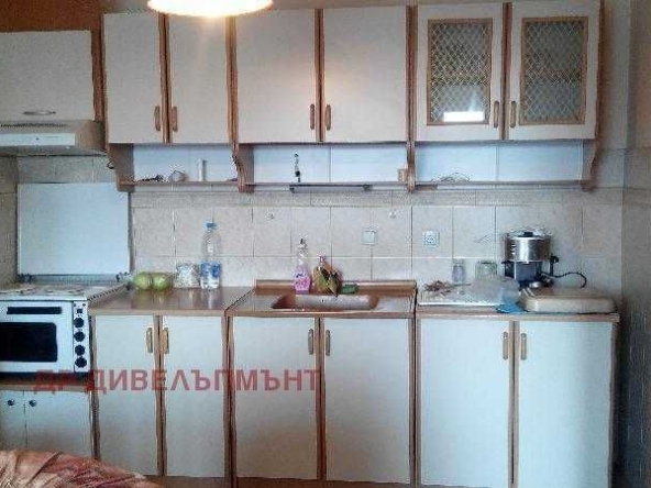 Дава се под наем Двустаен апартамент в София, Гео Милев - 54 кв.м за 447.78 € - Снимка #1