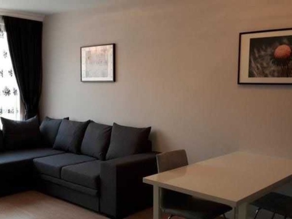 Дава се под наем Двустаен апартамент в София, Лозенец - 64 кв.м за 718.08 € - Снимка #1