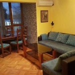 Дава се под наем Тристаен апартамент в Бургас, Лазур - 100 кв.м за 561 € - Снимка #1