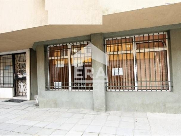 Дава се под наем Офис в Варна, Окръжна болница - 46 кв.м за 378.93 € - Снимка #1