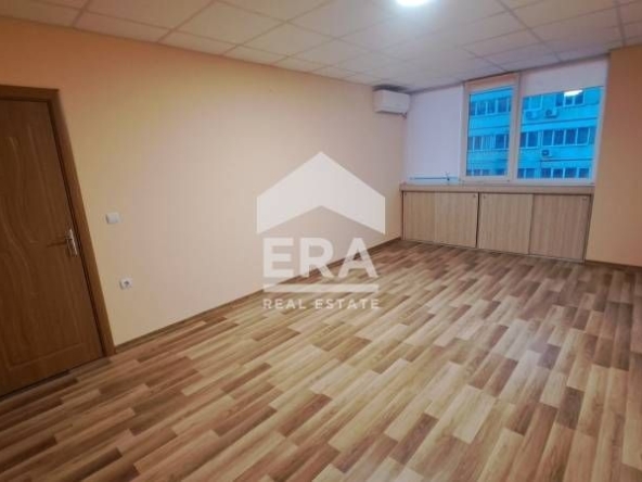 Двустаен апартамент в Русе, Дружба 3 - 69 кв.м за 518 €/кв.м - Снимка #1