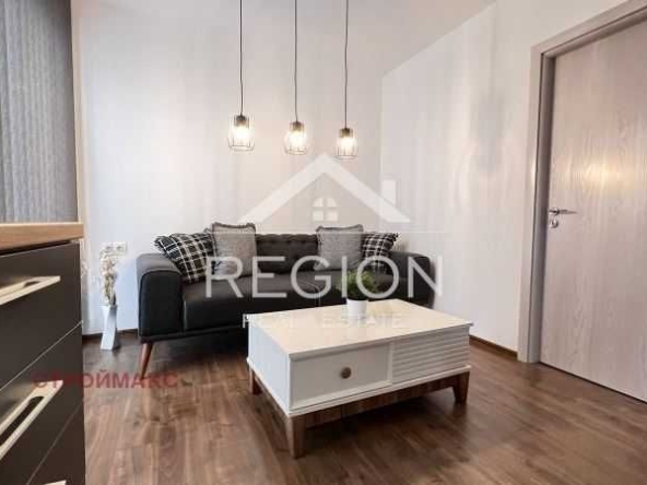 Дава се под наем Тристаен апартамент в Варна, Операта - 80 кв.м за 600 € - Снимка #1