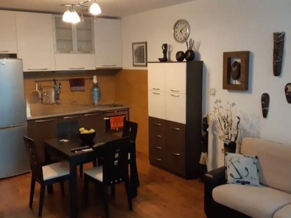 Тристаен апартамент в София, Свобода - 97 кв.м за 1907 €/кв.м - Снимка #1