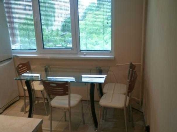 Дава се под наем Едностаен апартамент в София, Дървеница - 44 кв.м за 390 € - Снимка #1