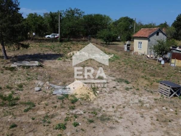 Парцел в Варна, м-т Боровец - север - 989 кв.м за 74 €/кв.м - Снимка #1