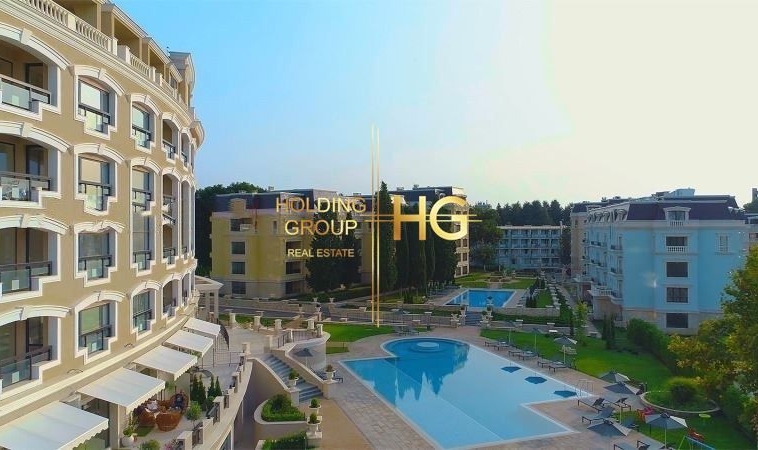 Двустаен апартамент в к.к. Св.Св. Константин и Елена - 77 кв.м за 2962 €/кв.м - Снимка #1