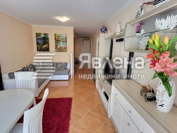 Тристаен апартамент в Свети Влас - 102 кв.м за 1051 €/кв.м - Снимка #1